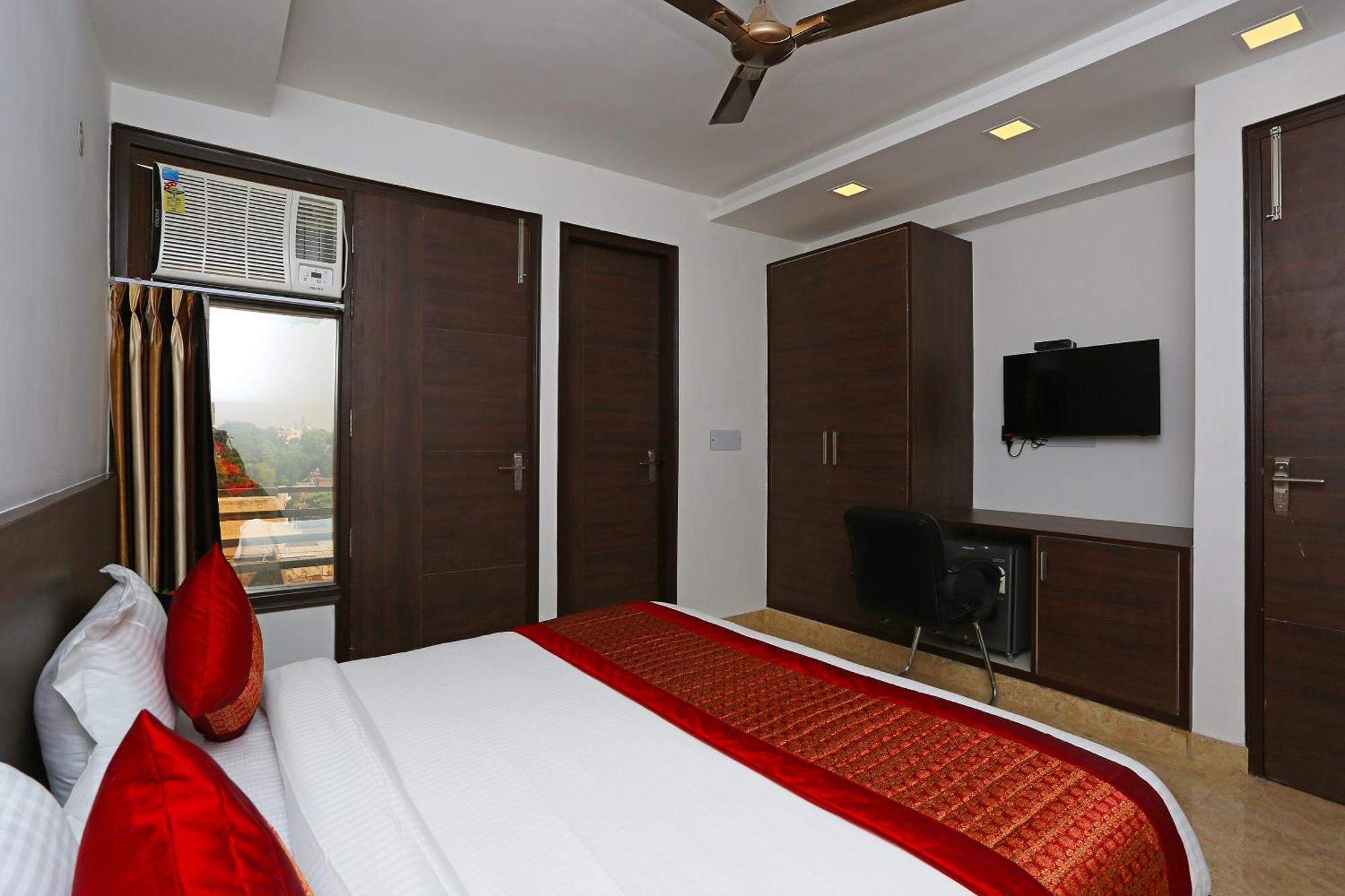 Hotel O Green Residency Near Appu Ghar Gurgáon Kültér fotó